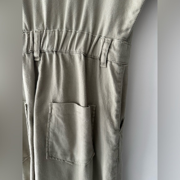 Zara jumpsuit - Picture 5 of 6